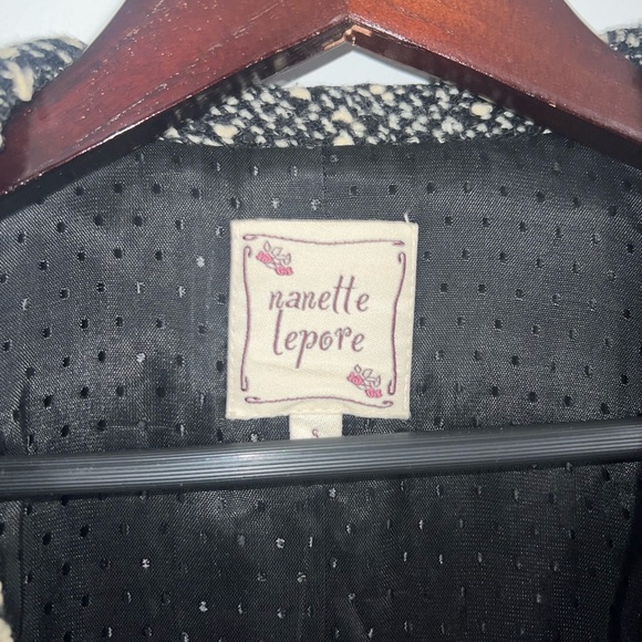 Tweed coat - Picture 3 of 3